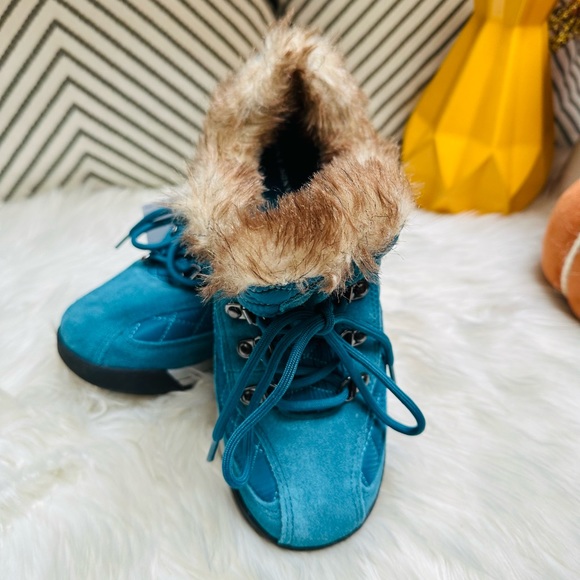 Lands’ End Blue Ankle Winter Boots with Faux fur Size7.5B - Picture 6 of 10